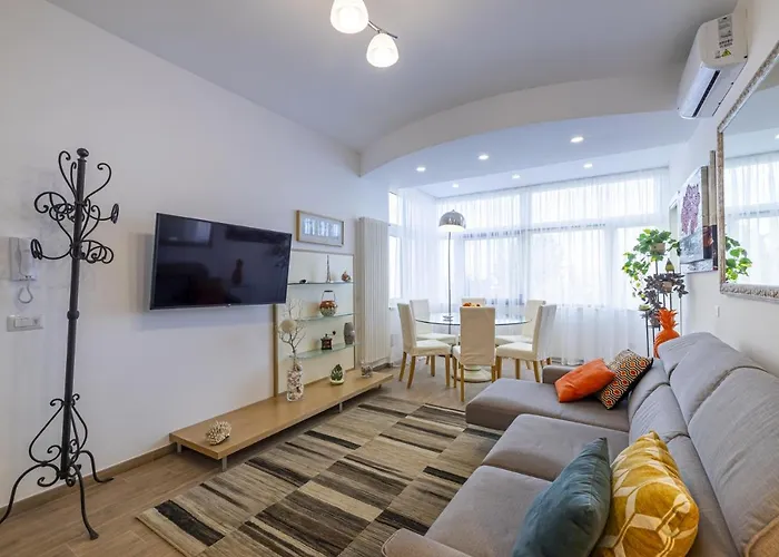 Appartamento Luminoso Con Terrazzo A La Storta